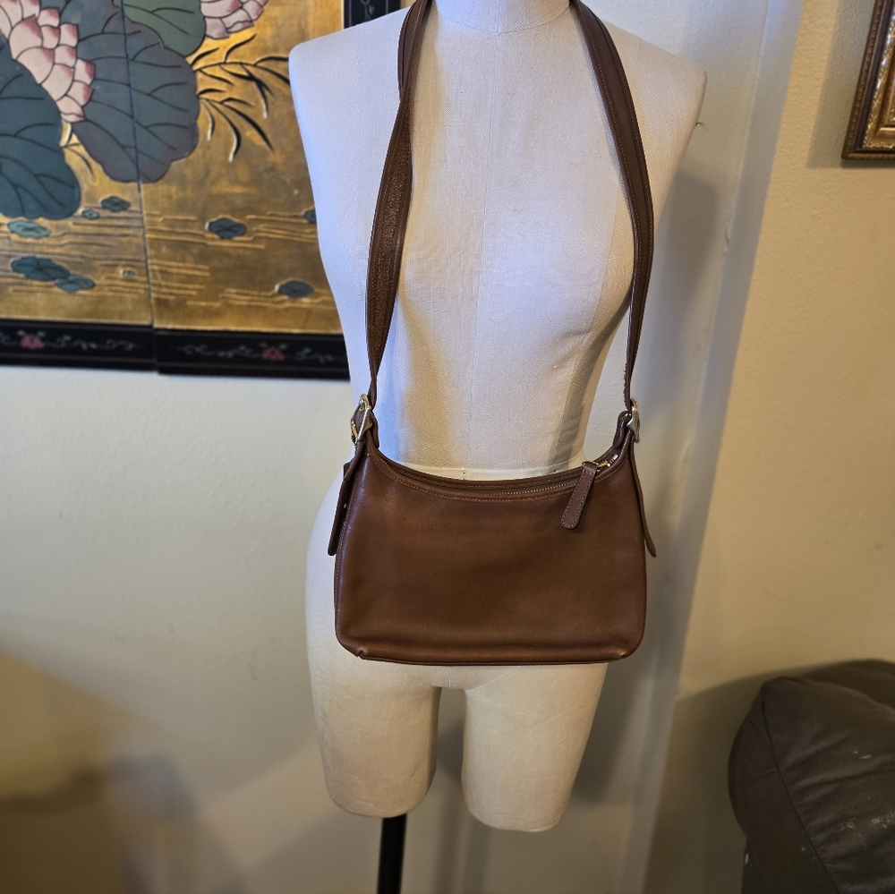 VTG Coach Brown Leather Crossbody Bag